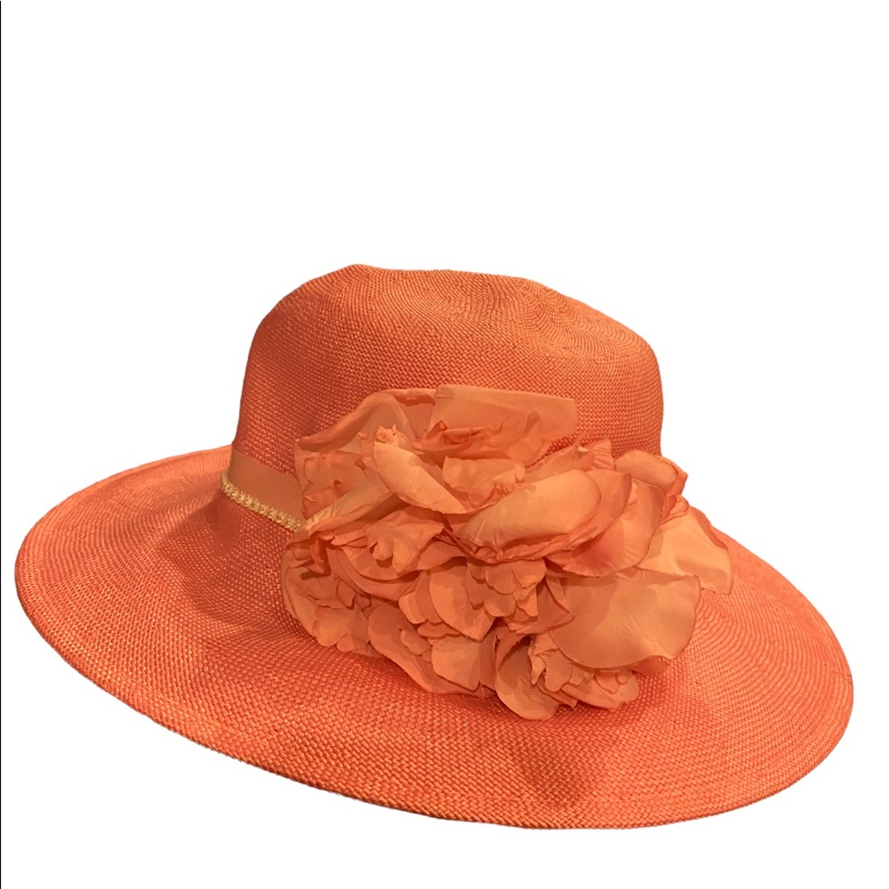 Beautiful pink Brand New Mr.John Moderne hat!